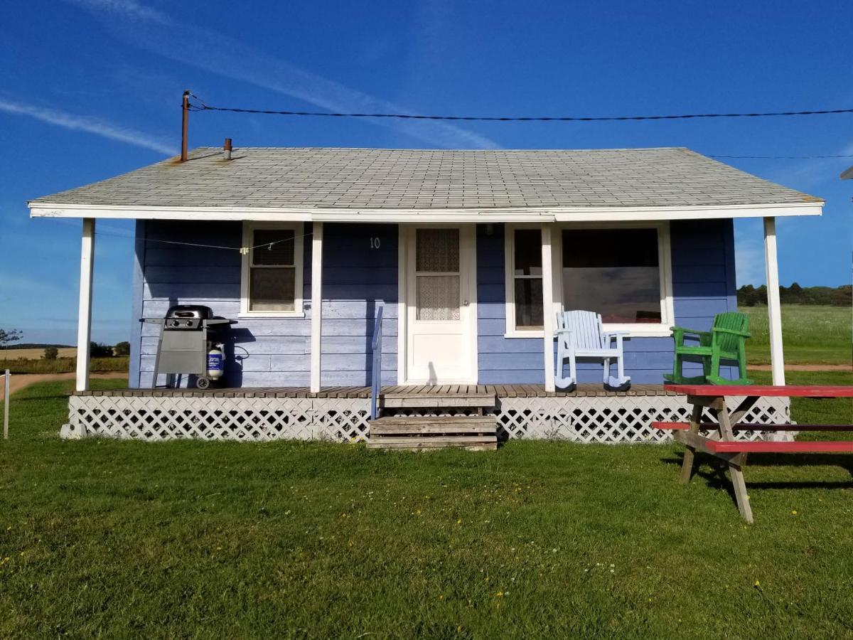 Blue Spruces Cottages Hampton Exterior photo